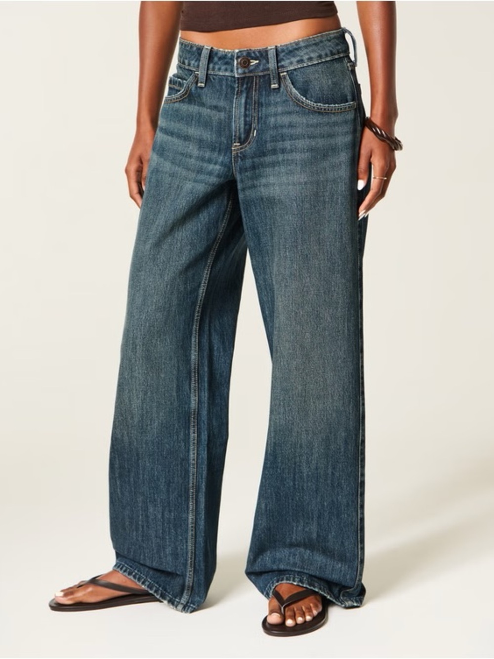 Hollister Women's Wide-Leg Jeans in Dark Blue Wash
